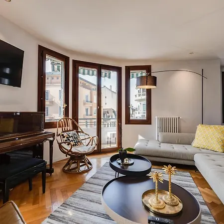 Apartment Sommeiller - Large T4 Of 130 Square Meter For 6 People With Parking