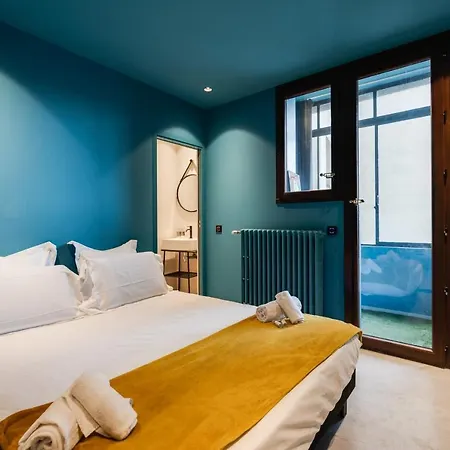 Apartment Sommeiller - Large T4 Of 130 Square Meter For 6 People With Parking *