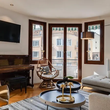 Sommeiller - Large T4 Of 130 Square Meter For 6 People With Parking Apartment *