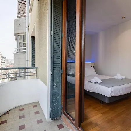 Apartment Sommeiller - Large T4 Of 130 Square Meter For 6 People With Parking