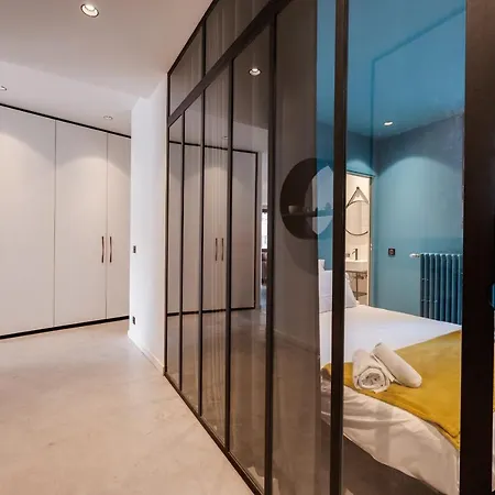 Sommeiller - Large T4 Of 130 Square Meter For 6 People With Parking